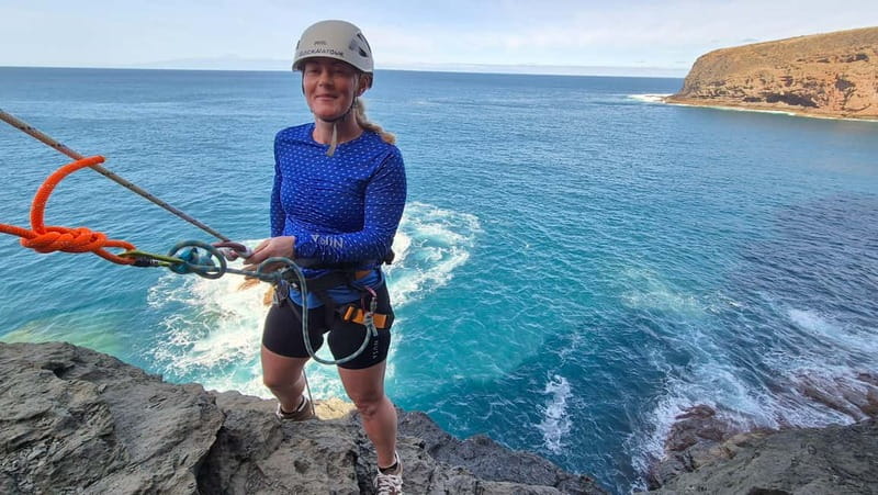 Agaete: Gran Canaria Coasteering. Marine Ferrata and Zipline - Coasteering in Agaete: How the day actually unfolds