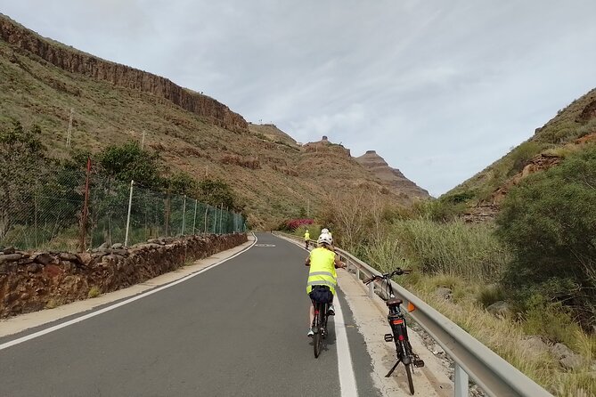 E-Bike Rental 80 km Battery life: Gran Canaria Mountains or Coast - Battery Life Reality Check: The 80 km Promise and What Changes It