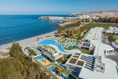 Entire Day Ticket at Perchel Beach Club with Spa Circuit - Your ticket value: hammock, pool access, and the included spa circuit