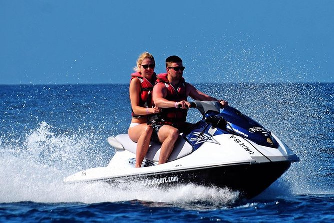 Experience the Thrill of Jet Skiing in Anfi del Mar - On the Jet Ski at Anfi Playa: Speed With Structure