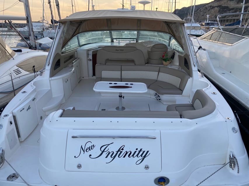 Gran Canaria: Excursion on private yacht with drinks, lunch and snorkeling - Sailing toward Mogán and the Perchel cove: the part you’ll remember