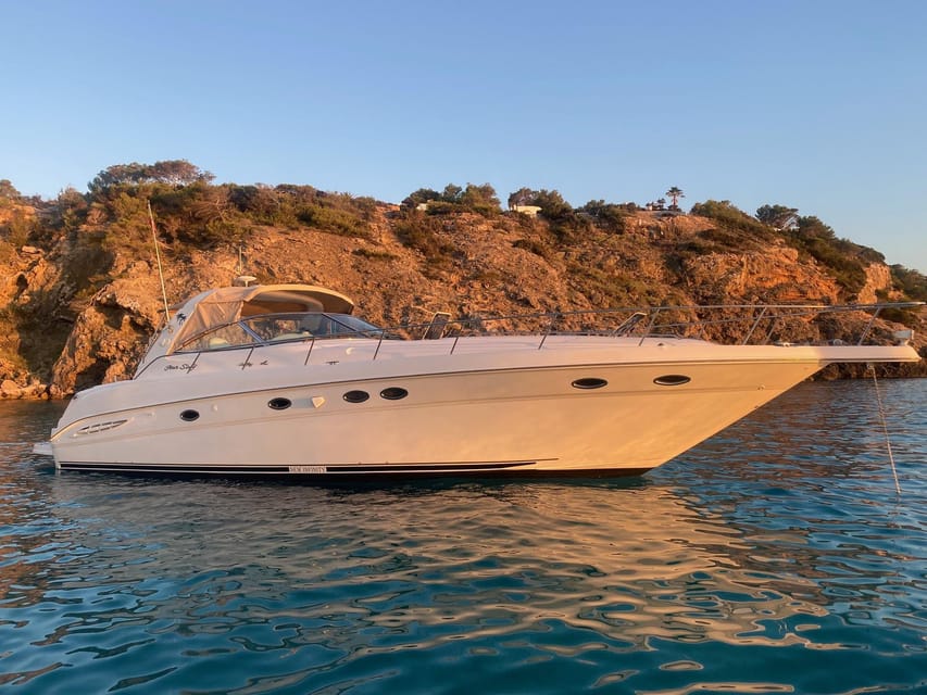 Gran Canaria: Excursion on private yacht with drinks, lunch and snorkeling - Getting picked up and settling into the boat (without stress)