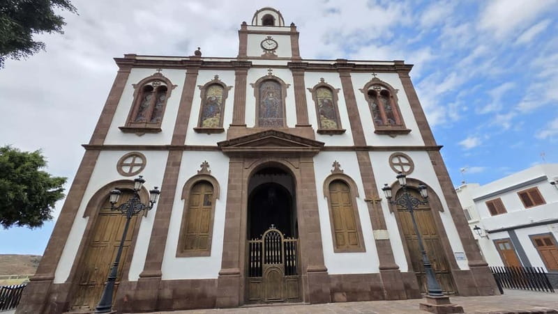 Gran Canaria: Full Coast Tour with Local Guide - Tufia to the finish: coastal village streets, then back to your hotel
