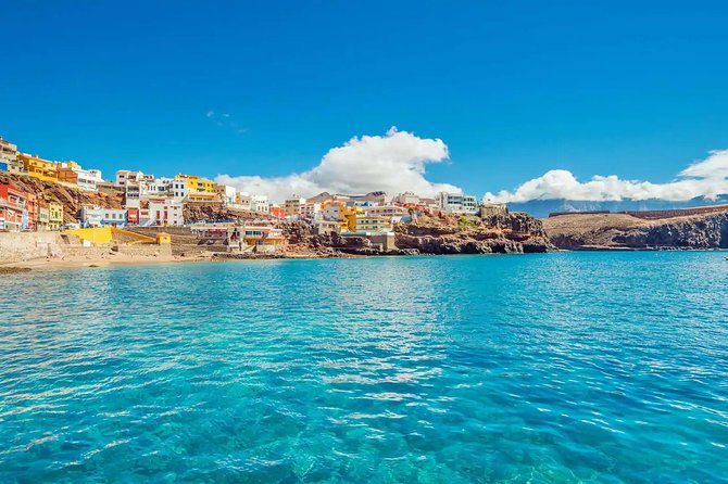 Gran Canaria Private Transfer from Puerto Rico to Las Palmas (LPA) airport - Vehicle types for groups up to 15 passengers