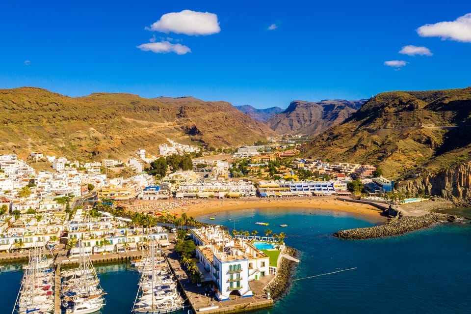 Gran Canaria: Puerto de Mogán Trip with 1-Way Boat Ride - The short stop in Puerto Rico: a quick photo break, then onto the water