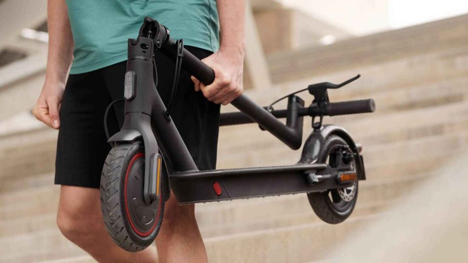 Gran Canaria: Rent Electric Scooter Kick Start - Battery life, routes, and how to avoid running out