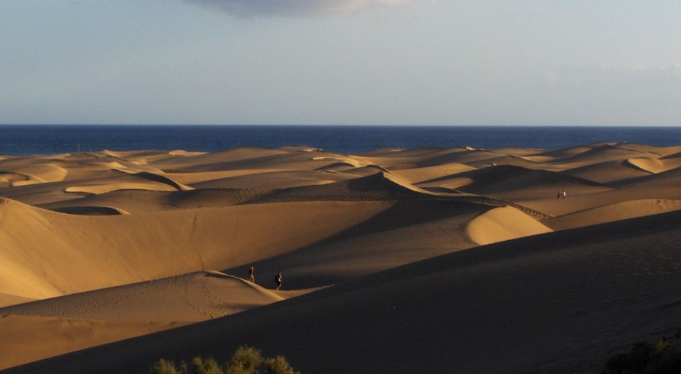 Gran Canaria: Rent Electric Scooter Kick Start - Old Maspalomas Lighthouse: viewpoint without the tour bus