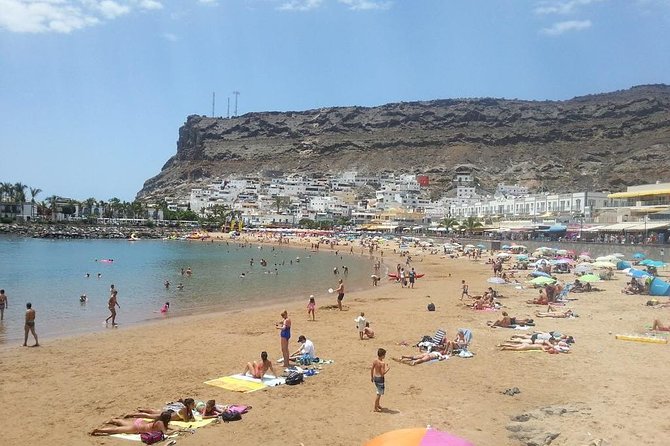 Gran canaria shopping day in Puerto Mogan - Puerto de Mogán Market Day: Why It Works for Shoppers