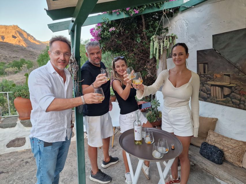 Gran Canaria: Spanish Tapas and Wine Tasting Tour in Mogan - Wine tasting with a maître sommelier: what you’ll learn
