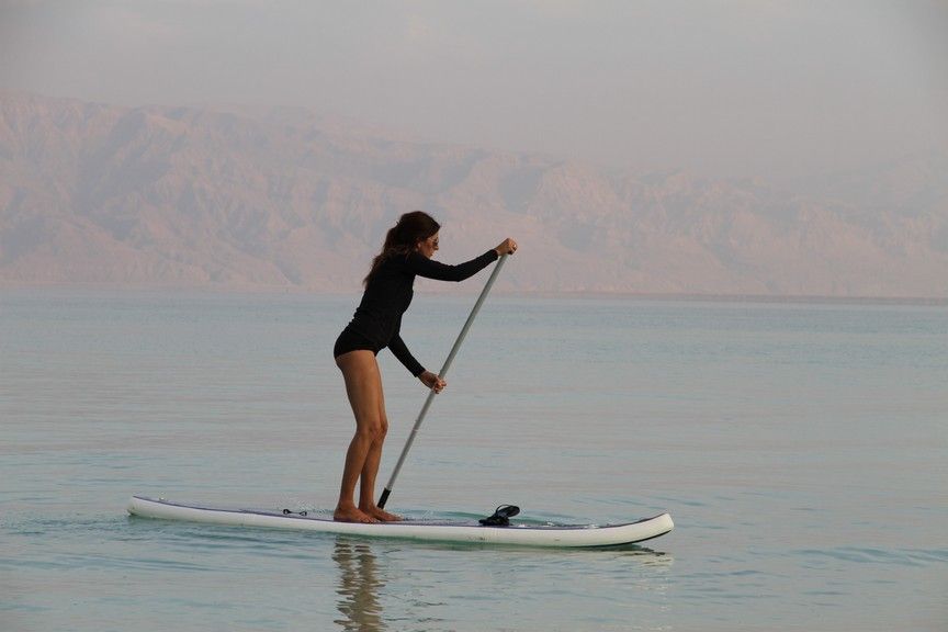 Gran Canaria: Stand-Up Paddle Lesson & Snorkeling Tour - South and west coast viewpoints from a SUP