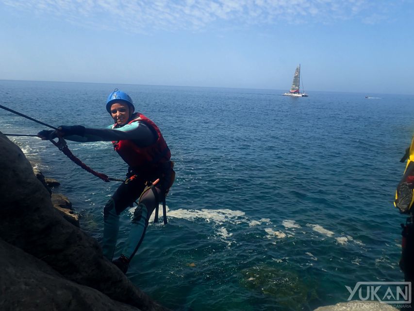 Las Palmas: Coastering, Via Ferrata, Water Jumping & Snorkel - The 20-minute ocean approach and the secret sightseeing stop