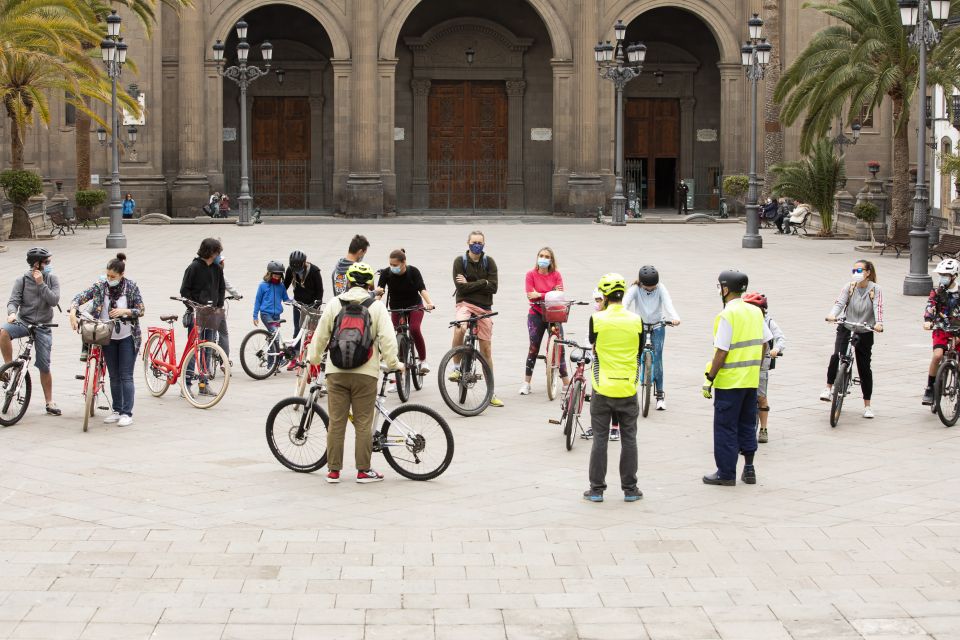 Las Palmas de Gran Canaria: Guided City Tour by Bike - Starting Point at Poema del Mar: Get There Early and Easy