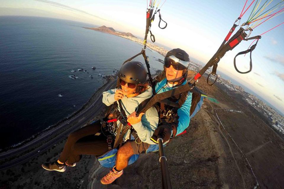 Las Palmas: Paragliding Tandem Flight with Instructor - What happens on the mountain of Los Giles before you fly