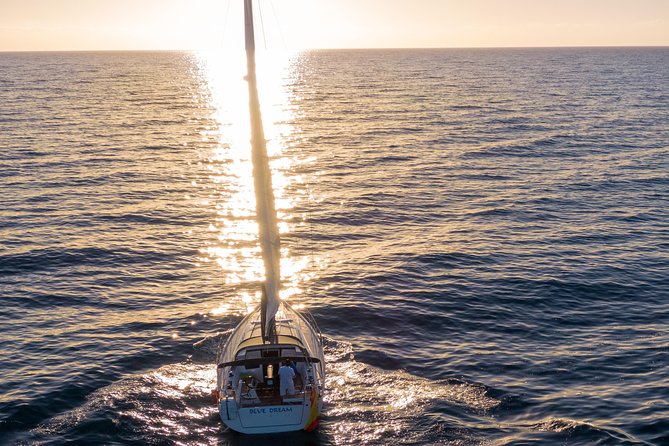 Luxury Charter Blue Dream - From Pasito Blanco Dock R to a Cava Toast on Blue Dream