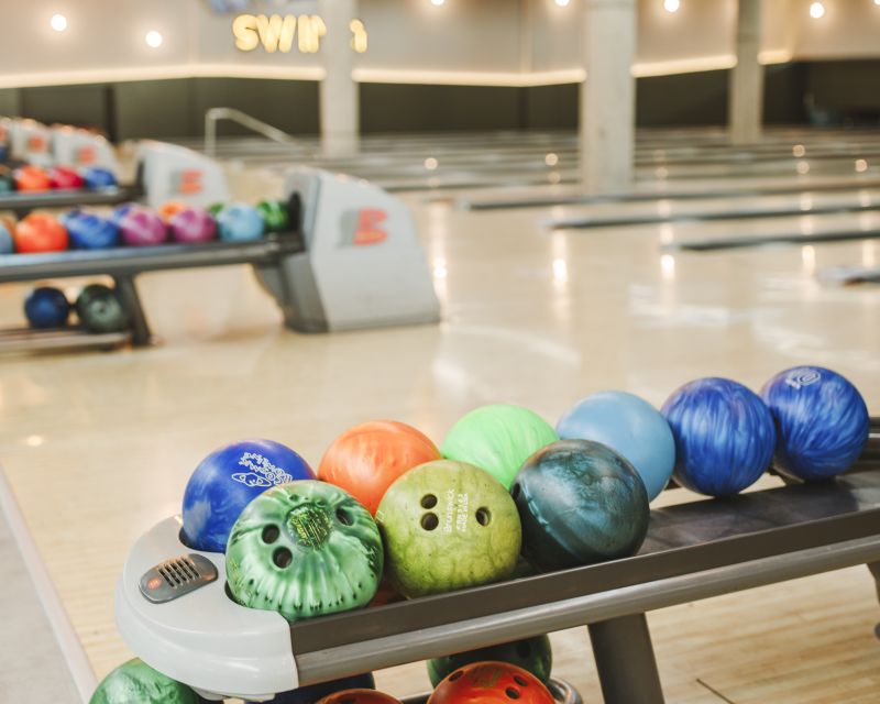 Maspalomas: Bowling Session Entry Ticket at Holiday World - Your timed bowling session: what 20–50 minutes feels like