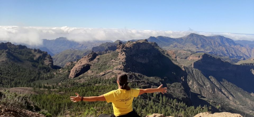 Maspalomas: Hiking to Roque Nublo with 2 authorised guides - Hiking to Roque Nublo: what the walk really means
