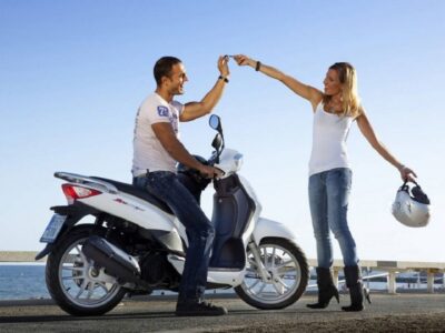 Maspalomas: Rent a 125 cc Scooter 2 seater in Gran Canaria - Price and value: why $63 per person can still make sense