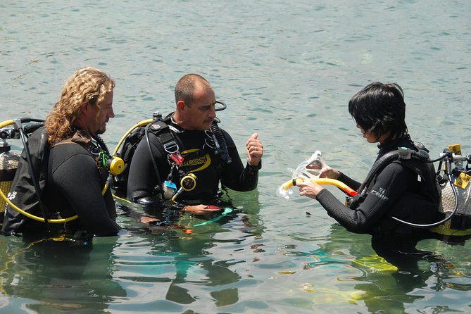 PADI Advanced Diving Course in Gran Canaria - Meeting at Blue Water: The 8:30 am Start That Keeps You Moving