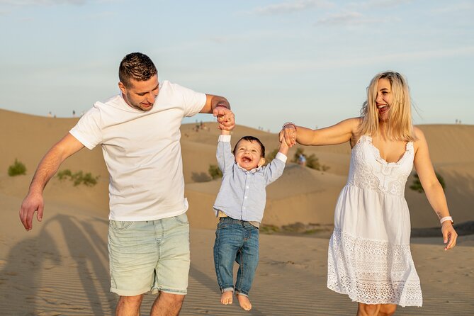 Photoshoot at Dunas Maspalomas in Desert Beach Ocean View - Tips for Getting Your Best Results in Sand, Wind, and Sun