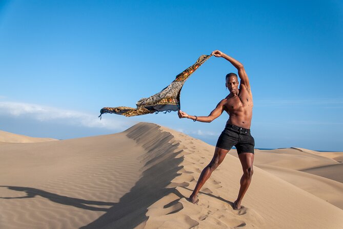Photoshoot at Dunas Maspalomas in Desert Beach Ocean View - Who This Private Photoshoot Fits Best