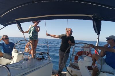Private 3-hours afternoon SailingTour and Snorkeling with Food and Drinks - Getting on Board in Mogán: Meeting Point and Pickup Reality Check