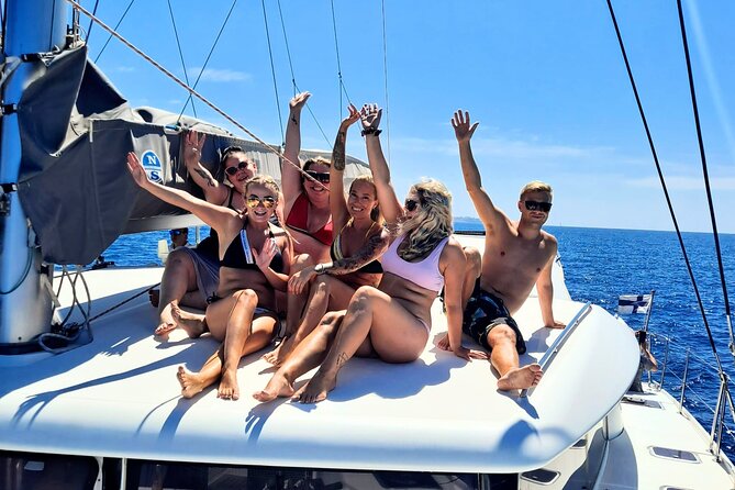 Private 5 hour catamaran cruise in south of Gran Canaria - Pickup from Bahía Feliz to Puerto de Mogán: less stress, more sea time