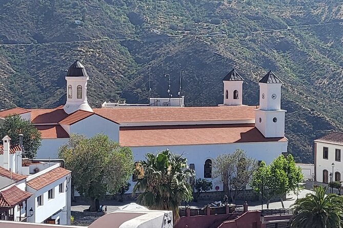 Private Excursion The mountains of Gran Canaria for 2 to 4 people - Tejeda: one of Spain’s most beautiful villages and a real lunch break