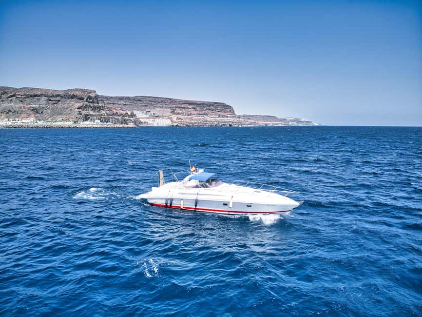 Puerto de Mogán: PRIVATE Yacht for up to 10 persons - Water time: snorkeling stops and paddle surfing in calm spots