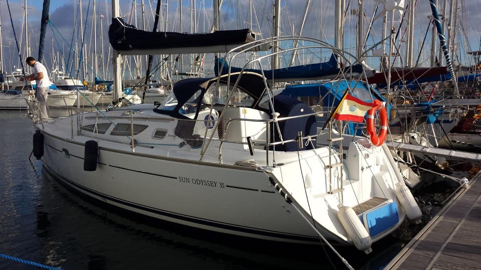 Puerto Rico: Sailing excursion with swim, drinks and tapas. - Key highlights at a glance
