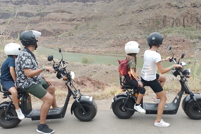 Rent e-Scooter 2 seater from 1 untill 4 Hour : Explore Maspalomas - Why this e-scooter rental works so well in Maspalomas