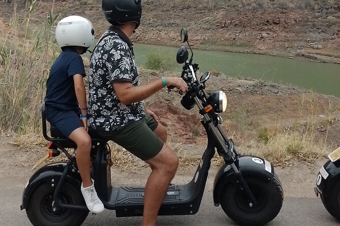 Rent e-Scooter 2 seater from 1 untill 4 Hour : Explore Maspalomas - Small logistics that can make or break the day