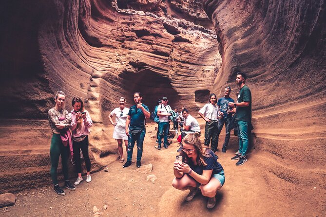 The Red Canyon Tour - Small Group Trip with Local Food Tasting ツ - Key Highlights at a Glance